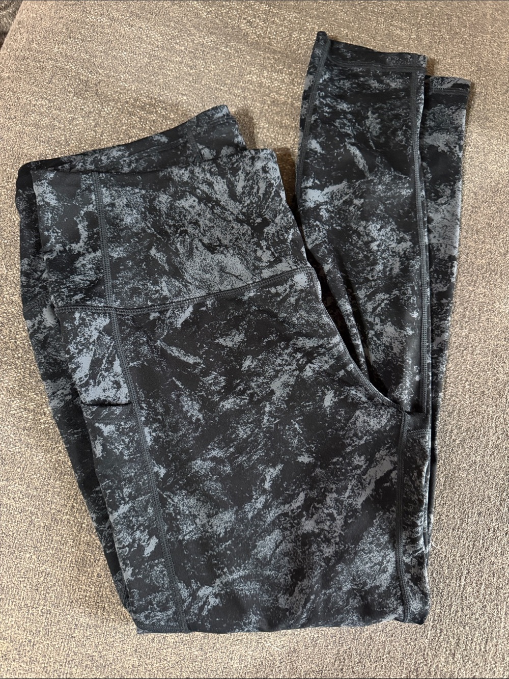 Black Marble Print Athletic Leggings